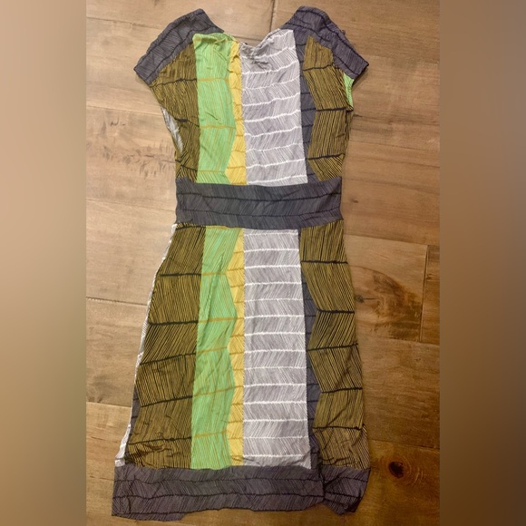 BCBGMaxAzria Dresses & Skirts - BCBG s.S Max Azria dress